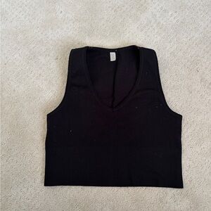 Black Ribbed V-Neck Crop Tank Top